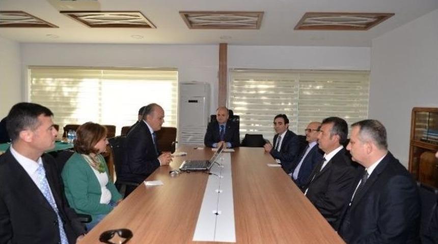 Vali &Ccedil;akacak Alata Bah&ccedil;e K&uuml;lt&uuml;rleri Araştırma İstasyonu&rsquo;nu Ziyaret Etti