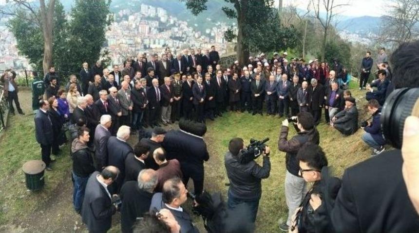 &Ouml;l&uuml;m&uuml;n&uuml;n 92. Yıld&ouml;n&uuml;m&uuml;nde Osman Ağa T&ouml;renlerle Anıldı