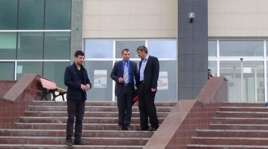 Prof. Dr. Bing&uuml;r S&ouml;nmez, İlhan &Ouml;zbilen Davası 26 Mayıs&rsquo;a Ertelendi