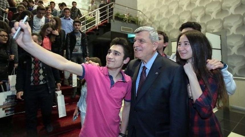 Kocaeli B&uuml;y&uuml;kşehir Belediye Başkanı İbrahim Karaosmanoğlu: