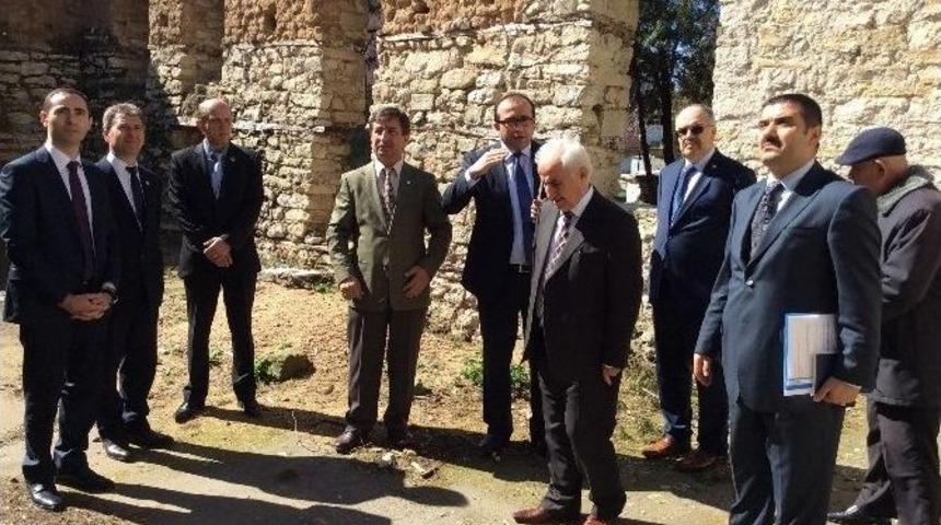 Edirne Valisi Şahin, Uzunk&ouml;pr&uuml;&rsquo;deki Tarihi Eserlerde İncelemelerde Bulundu