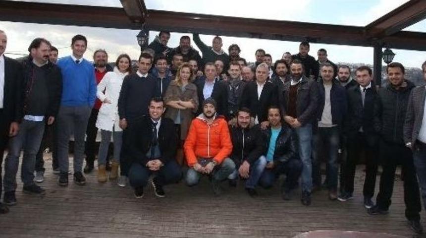 &Ccedil;ebi Ve Albayrak, Basın Mensuplarıyla Bir Araya Geldi