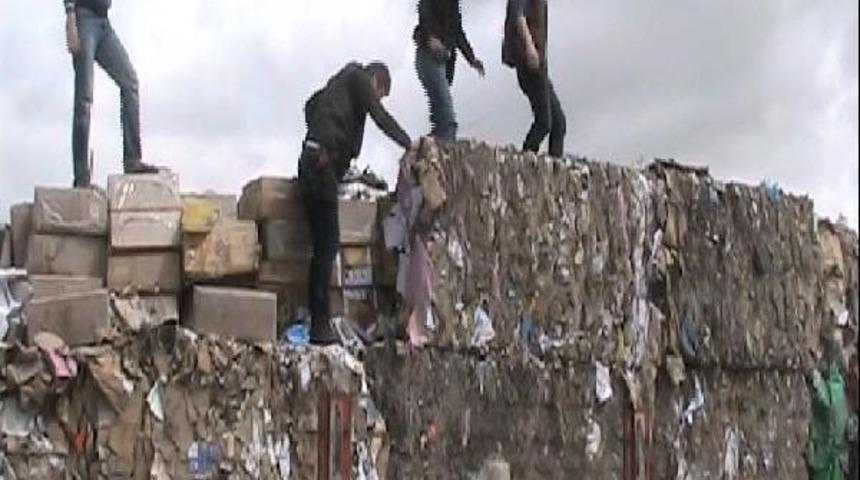 Hurda Balyaları Arasında 142 Bin Paket Ka&ccedil;ak Sigara