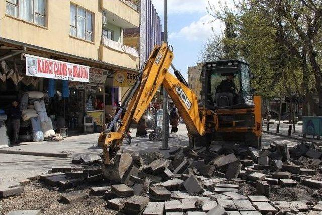 Eyyübiye Belediyesi Yol Beykapısı Caddesine Neşter Vurdu