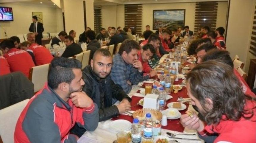 Ardahan&rsquo;da Amat&ouml;r Spor Kul&uuml;pleri Federasyonu Kuruldu