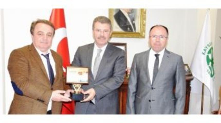 Tarım Fuarına Katkısından Dolayı Kayseri Şeker&rsquo;e Teşekk&uuml;r