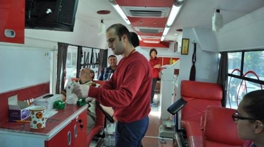 Korkuteli&rsquo;nde İki G&uuml;nde 75 &Uuml;nite Kan Bağışı Yapıldı