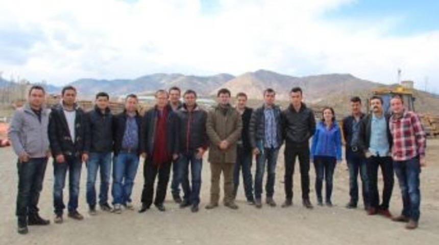 Orman M&uuml;hendisleri İş Eğitimlerine Oltu&rsquo;da Başladılar