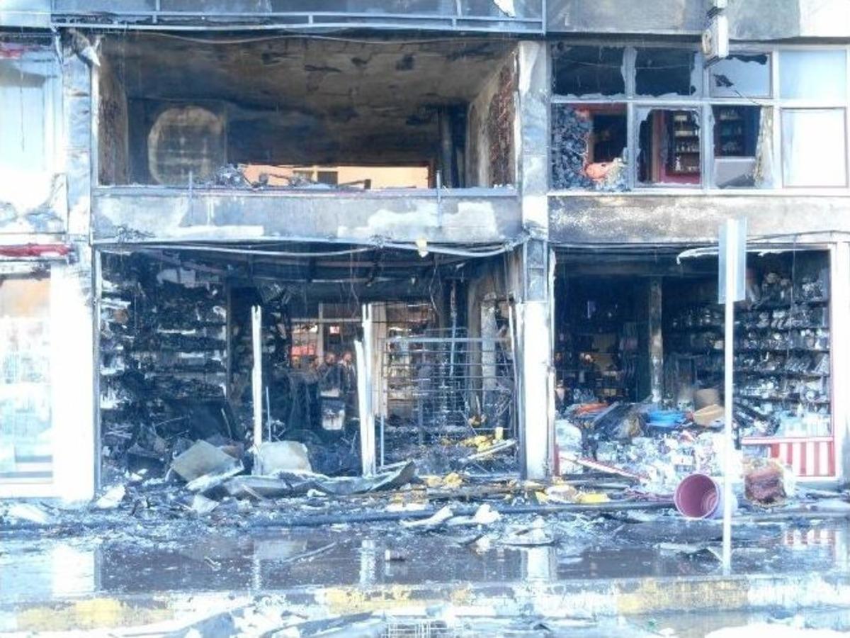 Artvin&rsquo;de Yangına Toma&rsquo;lı M&uuml;dahale