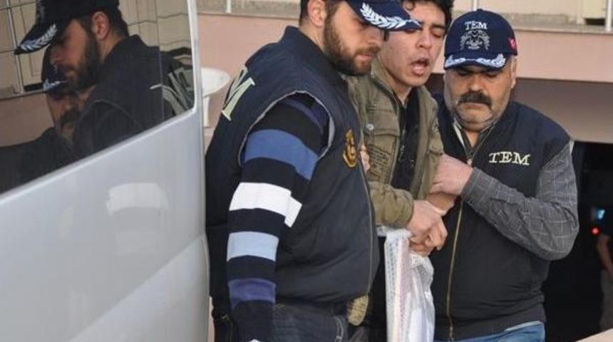 İzmir'de Dhkp-C Ş&uuml;phelileri Adliyede