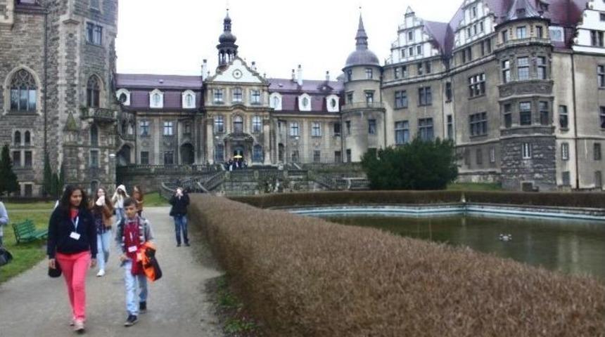 Oymaağa&ccedil; Ortaokulu Polonya&rsquo;da