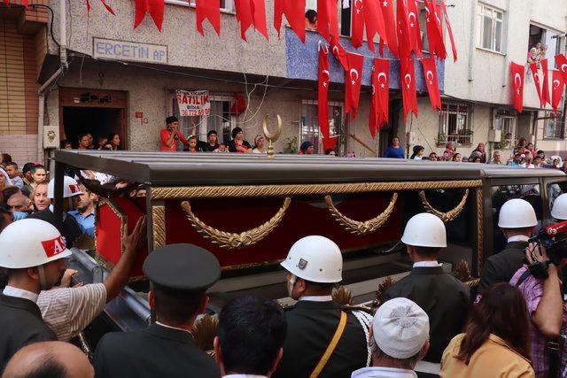 (Düzelterek yeniden) Hakkari şehidi İsa Erçetin için evinde helallik alındı