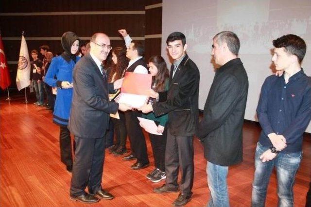 Erzincan Araştırma Projeleri Yarışma Sergisinden Dereceyle Döndü