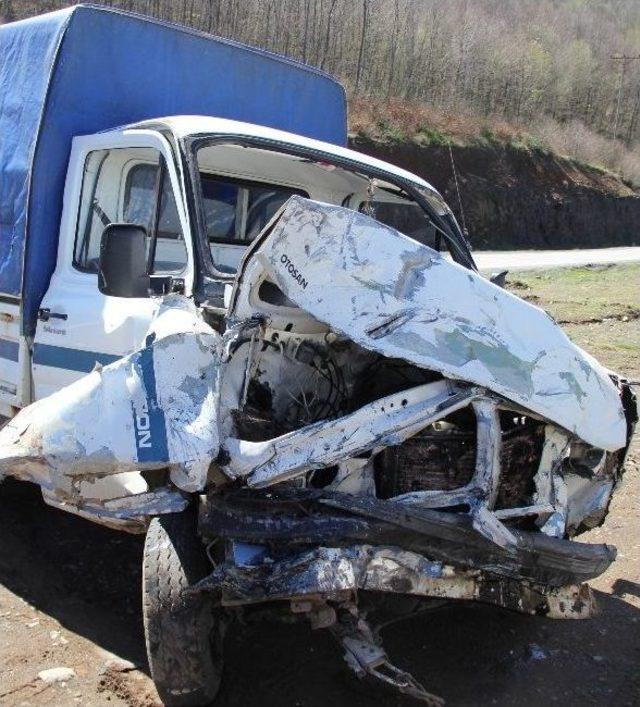 Samsun’da Trafik Kazası: 8 Yaralı