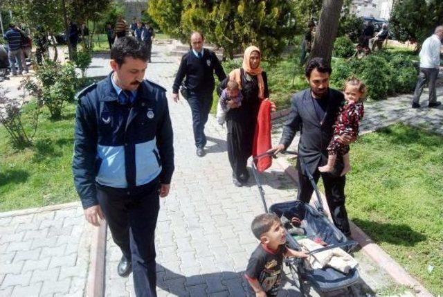 Nizip'te Polis Ve Zabıtadan Dilenci Operasyonu