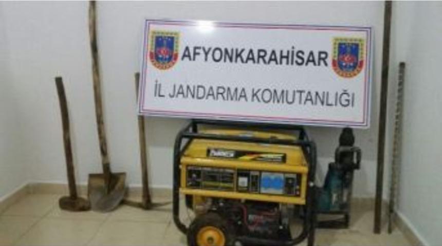 Define Avcıları Jandarma Tarafından Su&ccedil;&uuml;st&uuml; Yakalandı