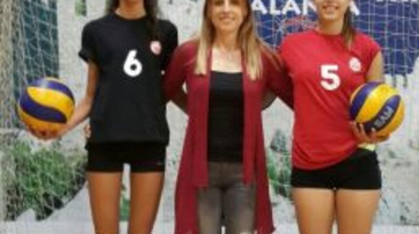 Plaj Voleybolu Milli Takım Kampı&rsquo;ndan Davet