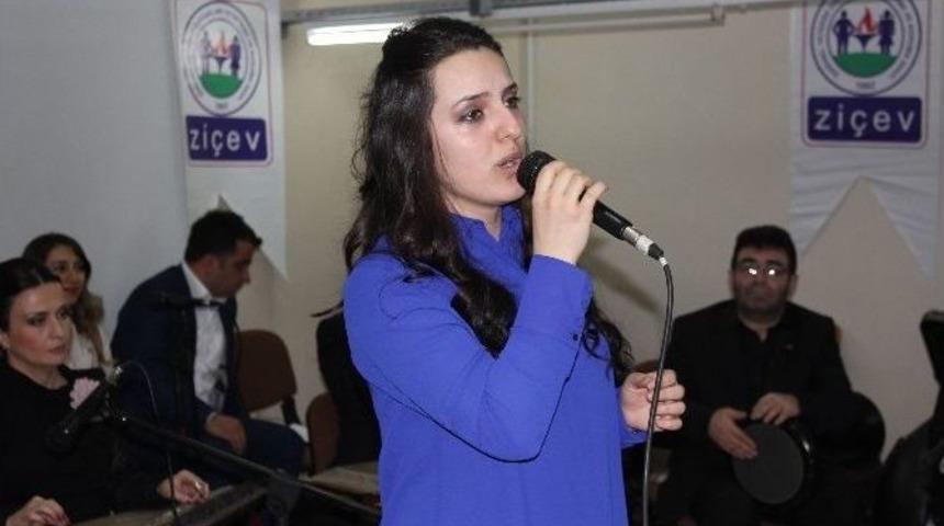 Zi&ccedil;ev&rsquo;de Engellilere Moral Etkinliği