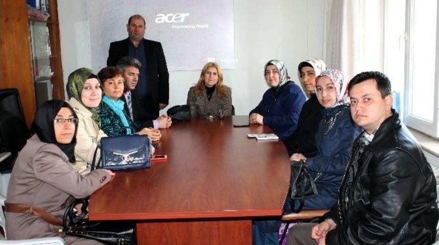 Ak Partili Kadınlardan Engelliler Meclisine Ziyaret