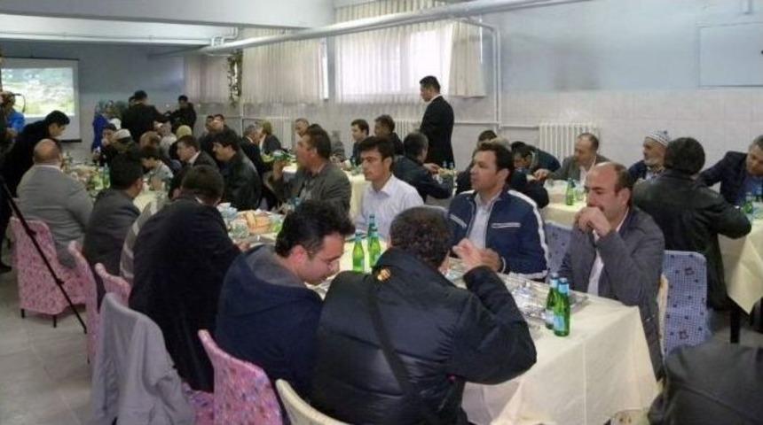 Hayat Sınavında İlk Derslerini &ldquo;vali Babalarından&rdquo; Aldılar