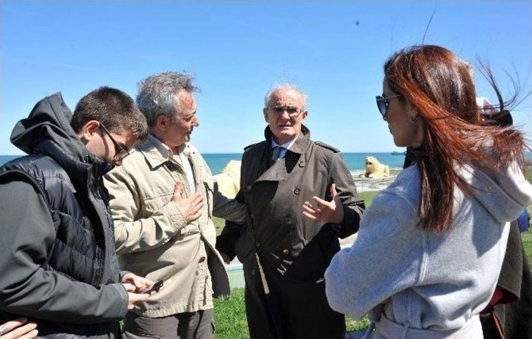 &Uuml;nl&uuml; Oyuncu Aslantuğ, Memleketinin Tanıtım Filminde Oynayacak