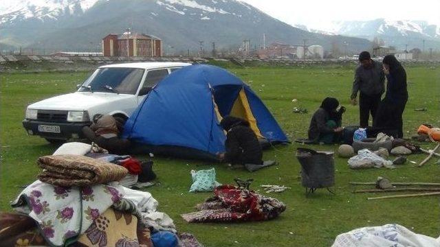 Suriyeli Mülteciler Kamplara Gönderiliyor