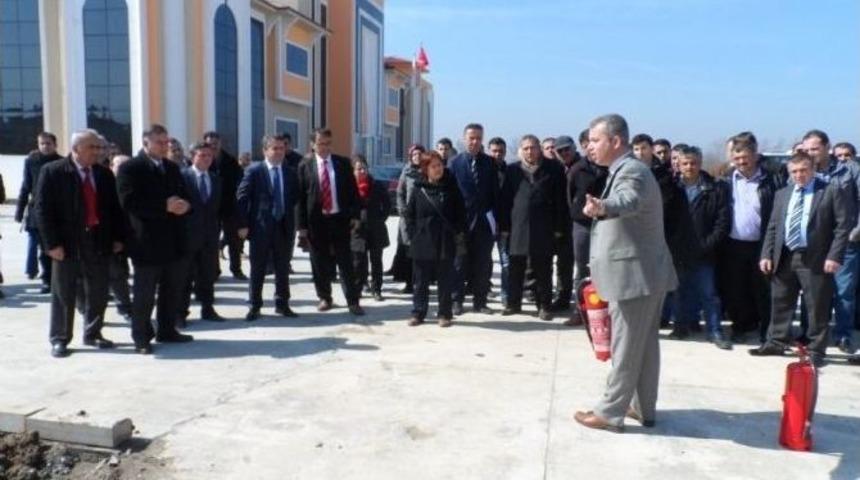 Yangın S&ouml;nd&uuml;rme Eğitimi Aldılar