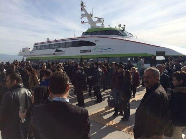 Deniz Ortasında Büyük Panik 2