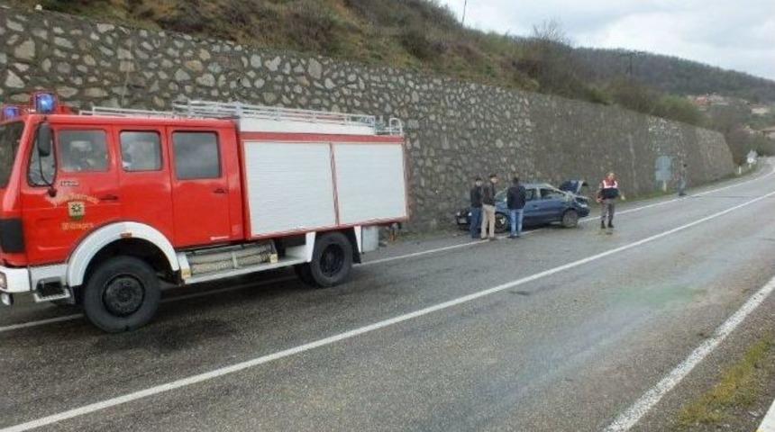 &Ccedil;aycuma&rsquo;da Trafik Kazası: 4 Yaralı