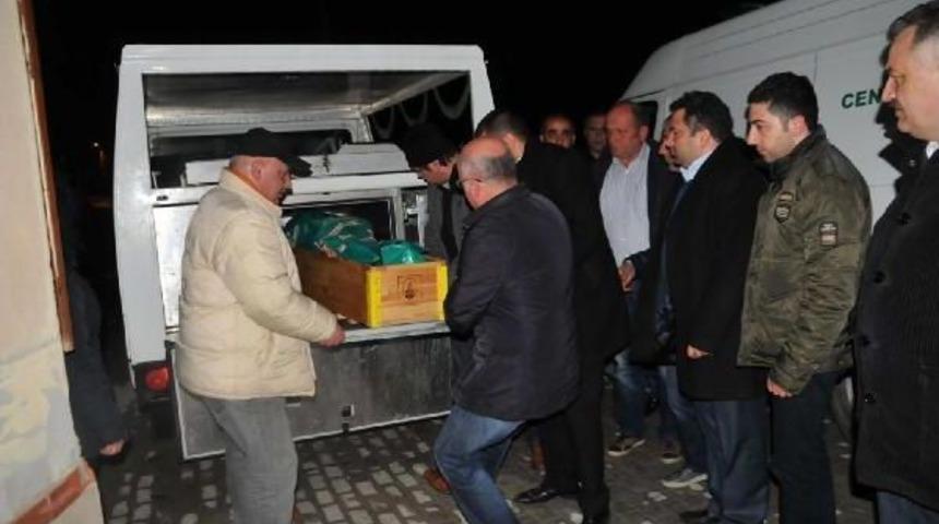 Kendisi I&ccedil;in D&uuml;zenlenen Y&uuml;r&uuml;y&uuml;şte &Ouml;len &Ouml;ğretmenin Cenazesi Yalova'ya Getirildi
