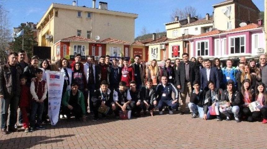 Bozkurtlu 36 &Ouml;ğrenci Avrupa &Uuml;lkelerinde Staj Yapacak