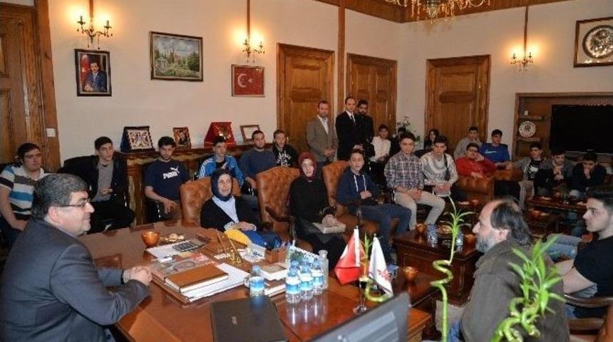 Gurbet&ccedil;i T&uuml;rkler Ata Toprağı Bilecik&rsquo;i Ziyaret Etti