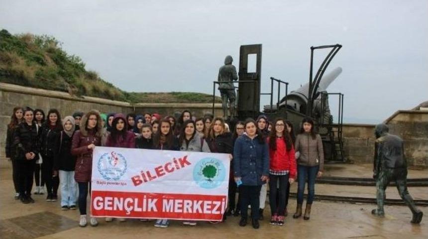 Bilecik Ge&ccedil;lik Merkezi &Ccedil;anakkale Gezisi D&uuml;zenledi