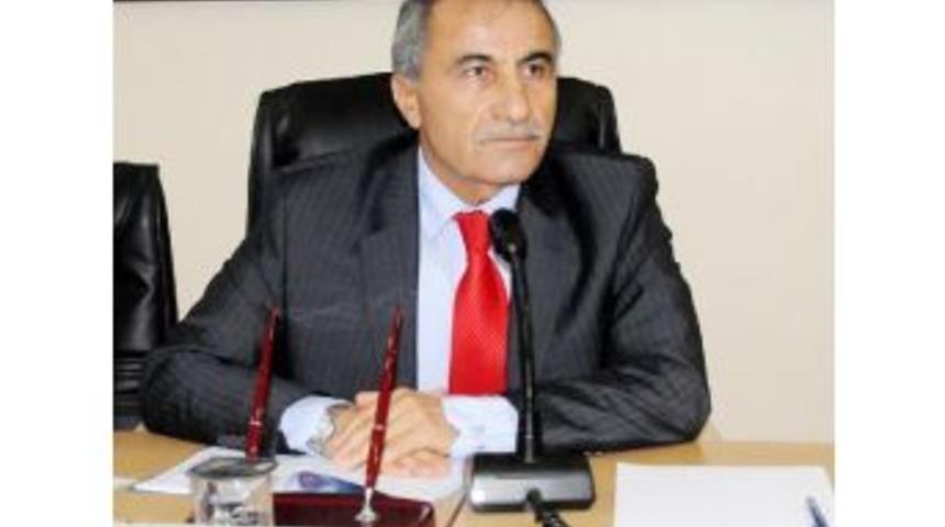 Kendisi I&ccedil;in D&uuml;zenlenen Y&uuml;r&uuml;y&uuml;şte &Ouml;len &Ouml;ğretmenin Cenazesi Yalova'ya Getirildi (2)