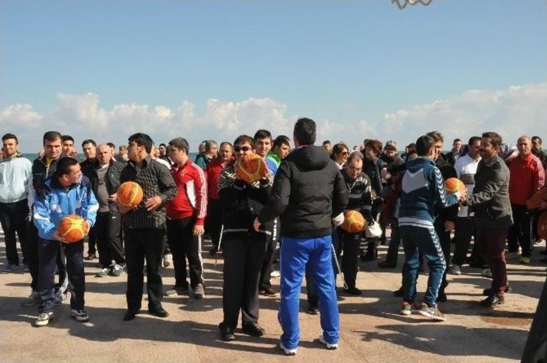 Beyazay Derneği "birlikte Daha Aktif" Projesi Startını Verdi