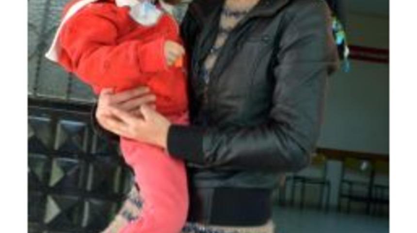 Eşi Sokağa Attı, Kızı Ile Birlikte Sığınma Evine Yerleşti