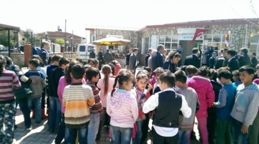 &Ouml;demiş&rsquo;te &rsquo;mutlu Aile &Ccedil;ocuk Evi&rsquo; K&uuml;t&uuml;phanesi A&ccedil;ıldı