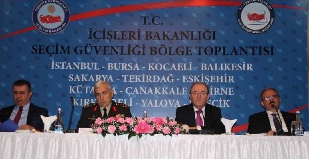 İ&ccedil;işleri Bakan &Ouml;zt&uuml;rk, Se&ccedil;im G&uuml;venliğinin Startını Bursa&rsquo;dan Verdi