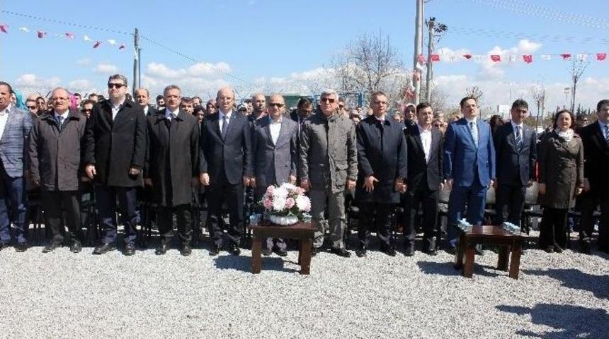 Bilim, Sanayi Ve Teknoloji Bakanı Fikri Işık: