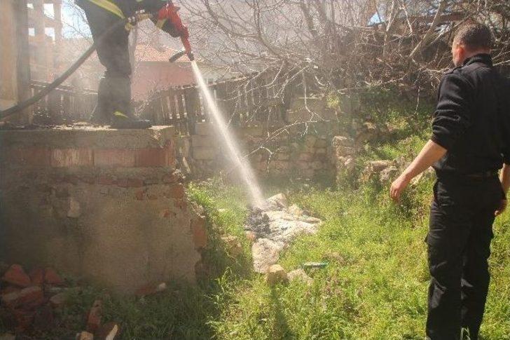 Bilecik’te Kullanılmayan Ahşap Evde Yangın Çıktı G2