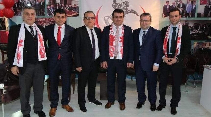 Taş&ccedil;ı&rsquo;ya Davul-zurnalı Karşılama