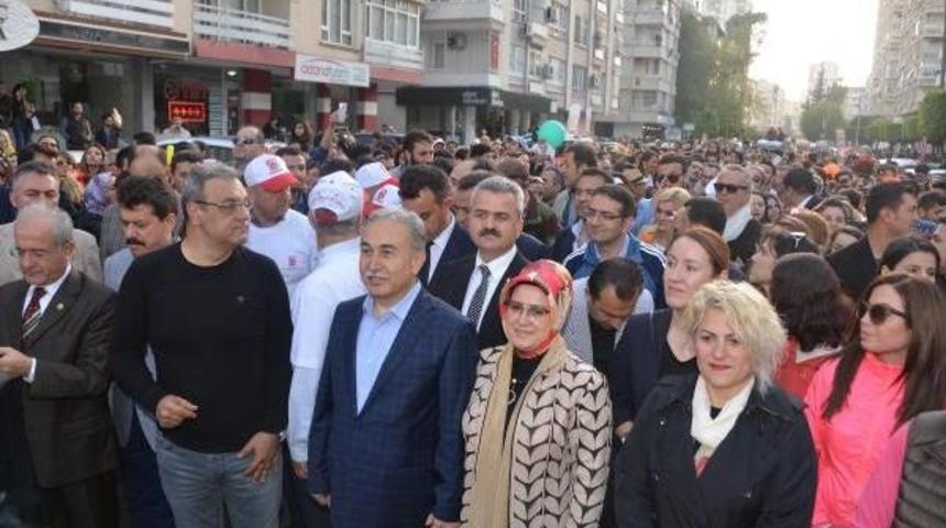 Adana'da 5 G&uuml;n S&uuml;ren Karnavalda Tek Bir Şikayet Olmadı