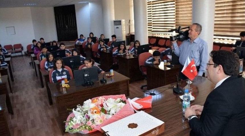 Minik Folklor Ekibinden Başkan Yazgı&rsquo;ya Ziyaret