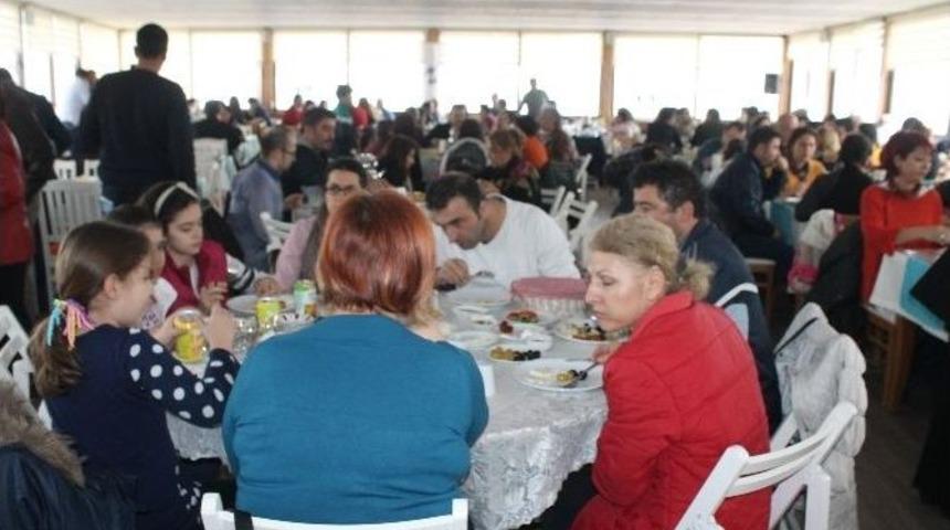 Ses &Uuml;yeleri Kahvaltıda Bir Araya Geldi