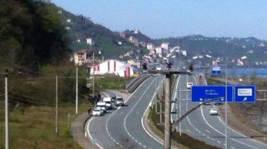 Fenerbah&ccedil;e Otob&uuml;s&uuml;&rsquo;ne Saldırı İri Sa&ccedil;malı Av T&uuml;eği İle Yapılmış