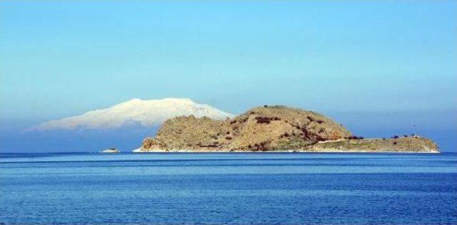 Akdamar Adası 24 Saat Kameralarla Izlenecek