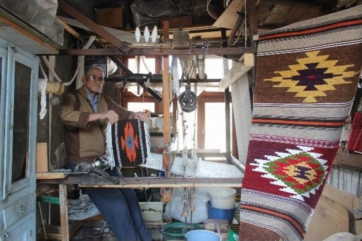 (&ouml;zel Haber) Tahta Tezgahların Son Temsilcileri Teknolojiye Direniyor