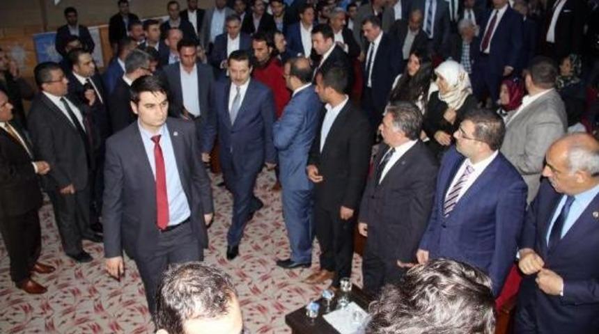 Bakan Çelik: Türkiye’Yi Namerde Teslim Etmedik