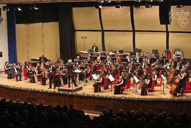 Senfoni Orkestrası Ankaralıları Büyüledi 1