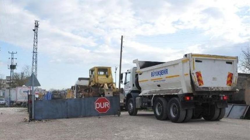 Dbp'li Belediyeler Kobani'ye Iş Makineleri G&ouml;nderdi